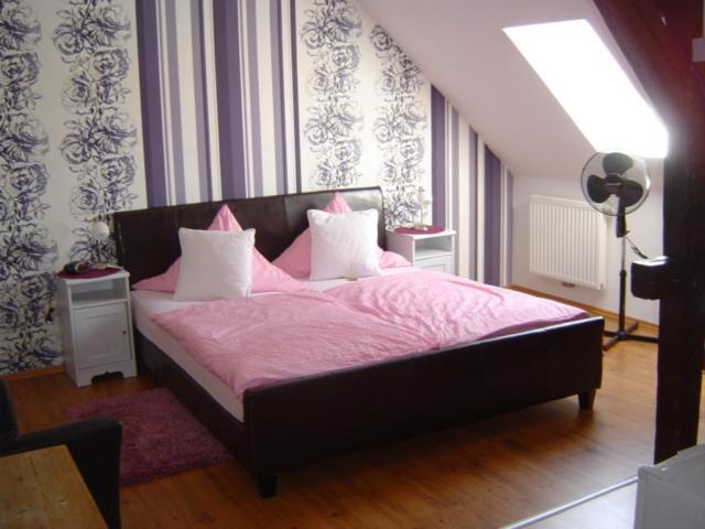 Hotel-Gasthof Wilder Mann Pfreimd Szoba fotó